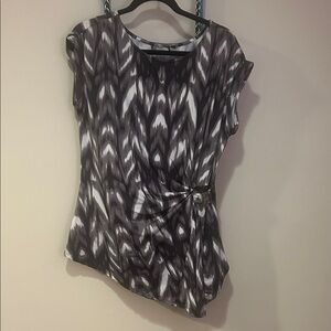 Chic purple and White Patterned Top
